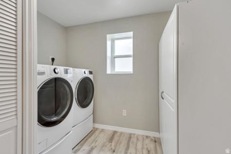 1316 S 1650 W Syracuse UT 84075