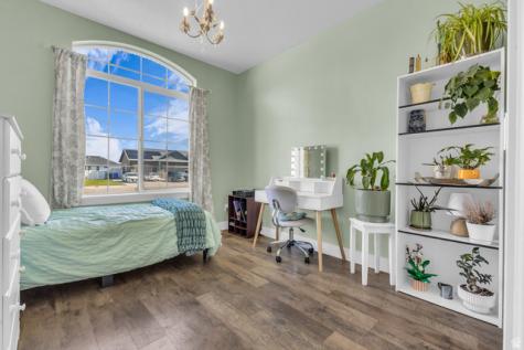 1092 E 250 S Tremonton UT 84337