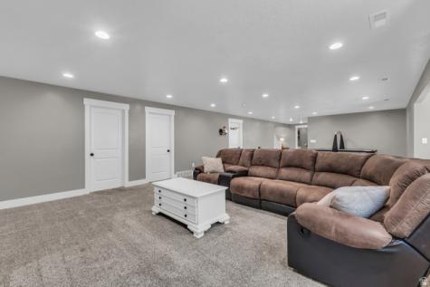 1092 E 250 S Tremonton UT 84337