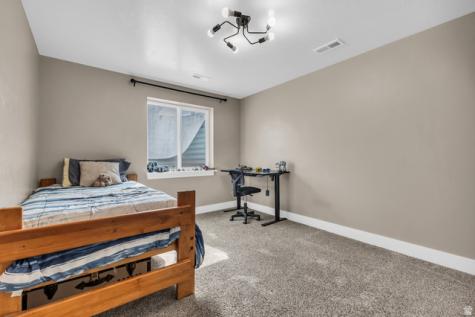 1092 E 250 S Tremonton UT 84337