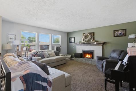 2811 W Lastrada Way S Riverton UT 84065