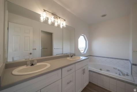 11922 S Bluff View Drive Sandy UT 84092