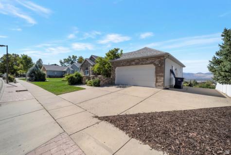 11922 S Bluff View Drive Sandy UT 84092