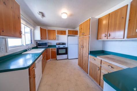 445 E Riverside Drive Price UT 84501