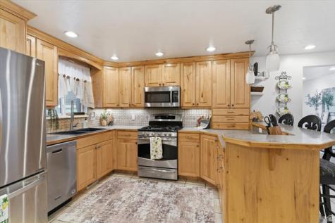 680 E 3175 N North Ogden UT 84414