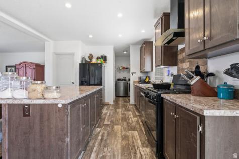 493 W 300 N Monroe UT 84754