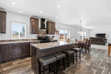 493 W 300 N Monroe UT 84754