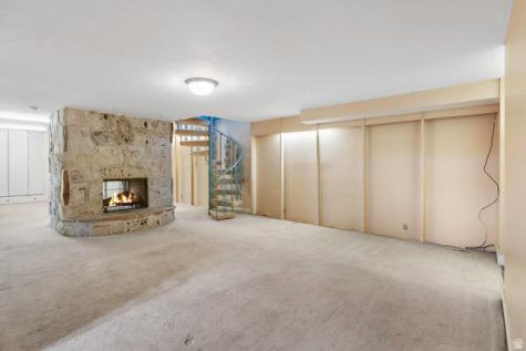 60 N 1230 E Springville UT 84663