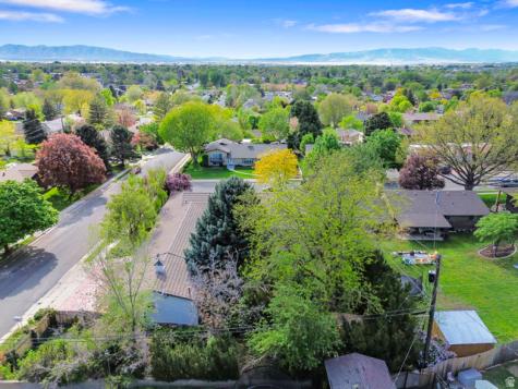 60 N 1230 E Springville UT 84663