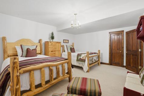 9 N Meadowbrook Alpine UT 84004