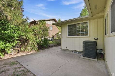 1630 E Navajo S Ogden UT 84403