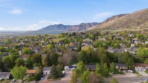 1630 E Navajo S Ogden UT 84403