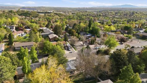 1630 E Navajo S Ogden UT 84403