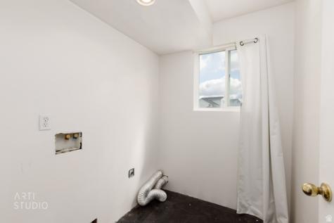 2972 W 2075 S Syracuse UT 84075