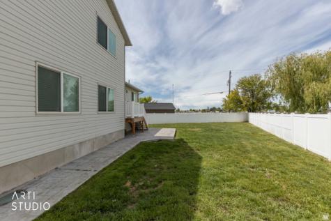 2972 W 2075 S Syracuse UT 84075