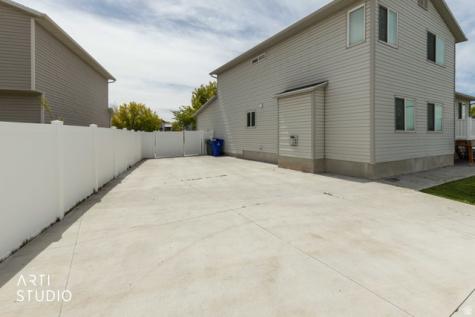 2972 W 2075 S Syracuse UT 84075