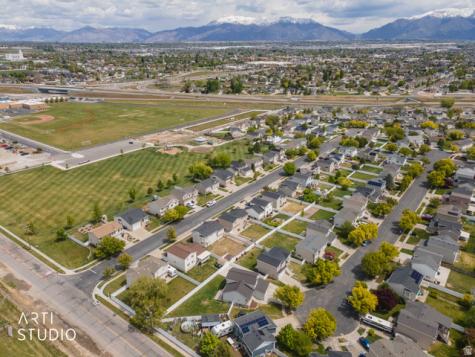 2972 W 2075 S Syracuse UT 84075
