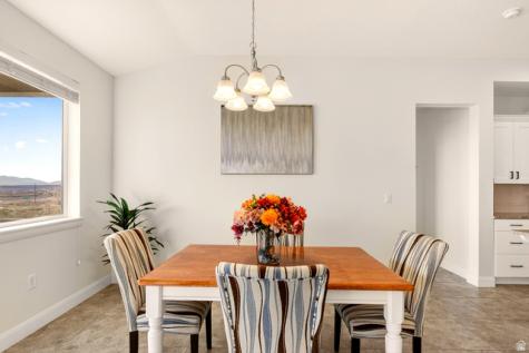 498 E Todd Place Washington UT 84780