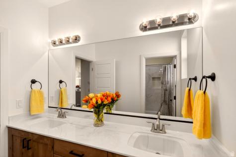 498 E Todd Place Washington UT 84780