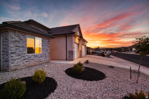 498 E Todd Place Washington UT 84780