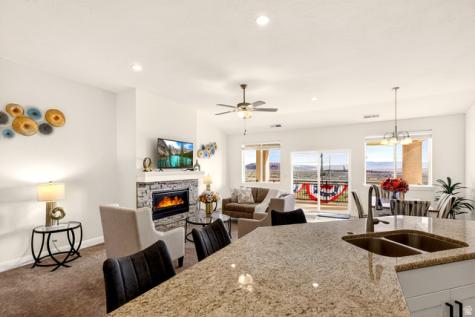 498 E Todd Place Washington UT 84780