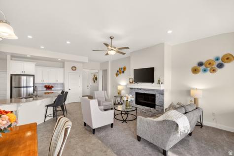 498 E Todd Place Washington UT 84780