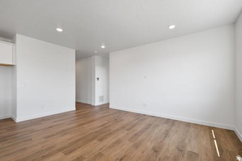 254 E Water Mill Way Midvale UT 84070