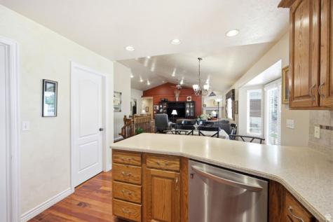 776 S Flint Street W Layton UT 84041