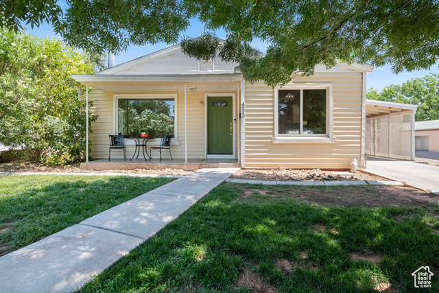 433 S 100 E St. George UT 84770