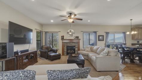 3926 E Barton Creek Drive Eagle Mountain UT 84005