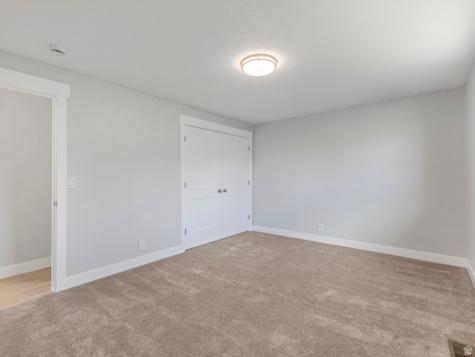 1384 E Sudbury Avenue Sandy UT 84093