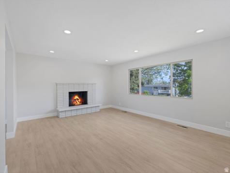 1384 E Sudbury Avenue Sandy UT 84093