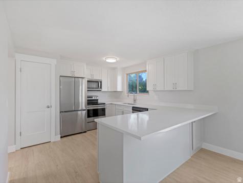 1384 E Sudbury Avenue Sandy UT 84093