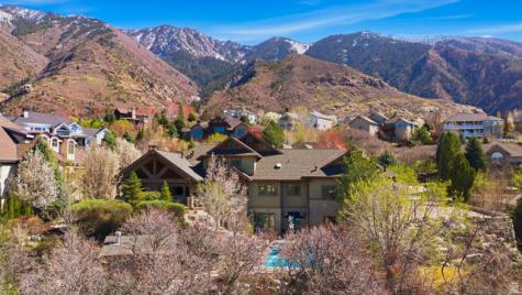 16 Snow Forest Lane Sandy UT 84092