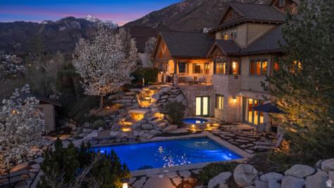 16 Snow Forest Lane Sandy UT 84092