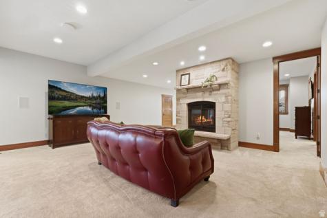 16 Snow Forest Lane Sandy UT 84092