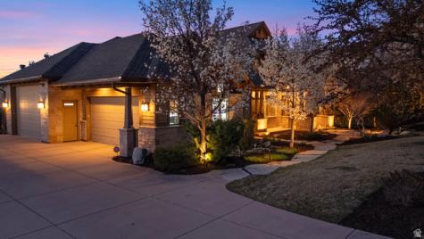 16 Snow Forest Lane Sandy UT 84092