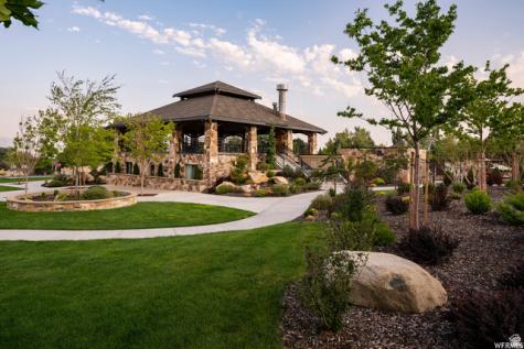 16 Snow Forest Lane Sandy UT 84092
