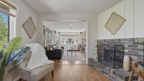 2025 E Dimple Dell Road Sandy UT 84092