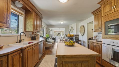 2025 E Dimple Dell Road Sandy UT 84092