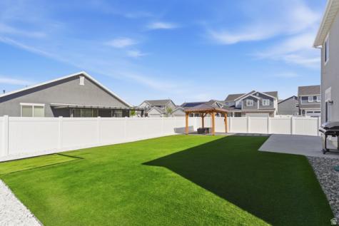 3458 S Gray Pine Lane Syracuse UT 84075