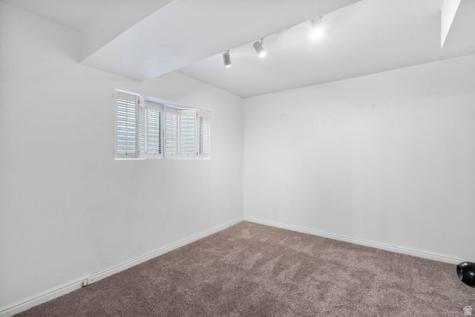 172 E 1864 S Orem UT 84058