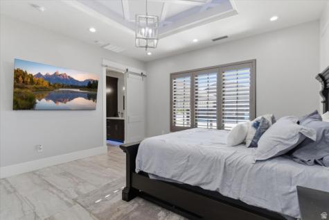 2103 N 3430 W Clinton UT 84015