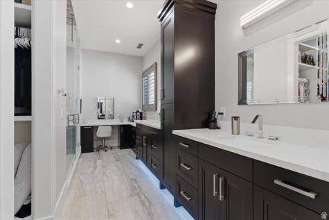 2103 N 3430 W Clinton UT 84015