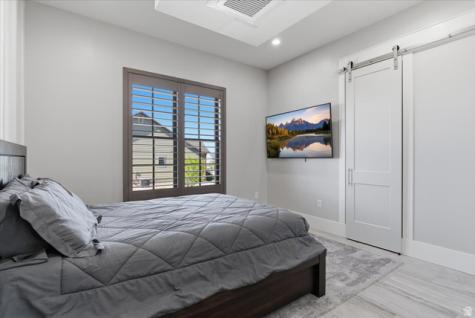 2103 N 3430 W Clinton UT 84015