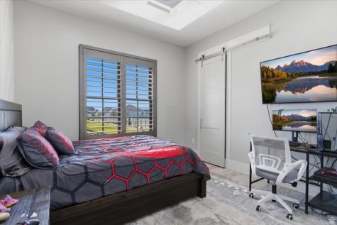 2103 N 3430 W Clinton UT 84015