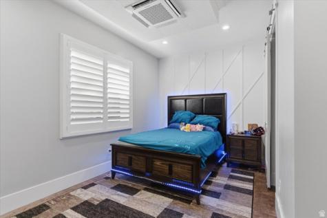 2103 N 3430 W Clinton UT 84015