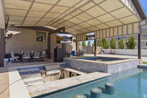 2103 N 3430 W Clinton UT 84015