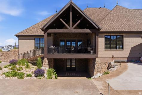 2103 N 3430 W Clinton UT 84015
