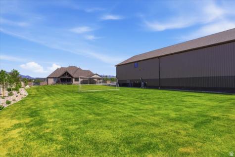 2103 N 3430 W Clinton UT 84015